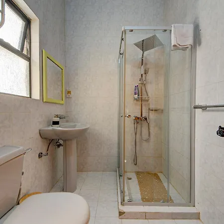 Cosy Gozo With Shared Pool In *