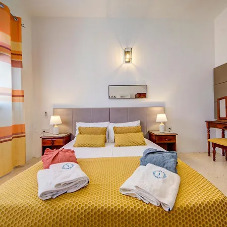 Cosy Gozo With Shared Pool In Għarb
