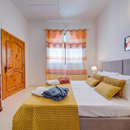 דירה Cosy Gozo With Shared Pool In *