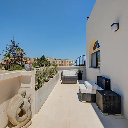 Cosy Gozo With Shared Pool In דירה
