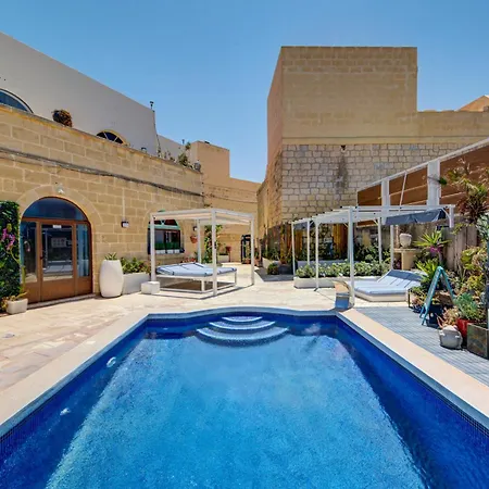 Cosy Gozo With Shared Pool In דירה Għarb