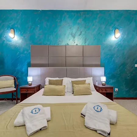 Cosy Gozo With Shared Pool In Għarb